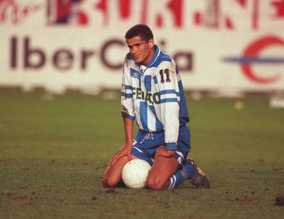 法用言语形 法用言语形