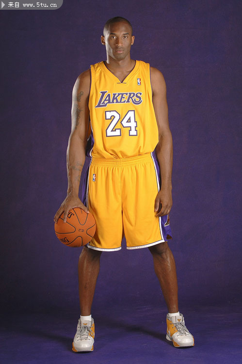 莱万是历史 莱万是历史